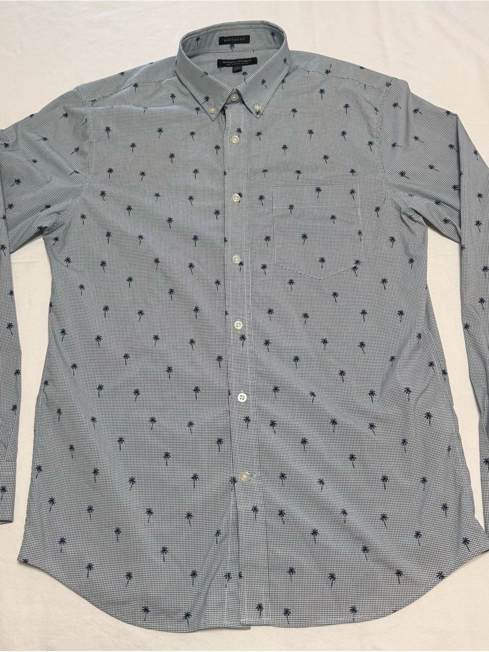 Banana Republic Men's Light Blue Mini-Palm Print Button-Down Shirt